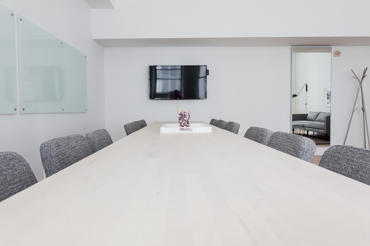 How to Maintain a Minimalist Home Over Time